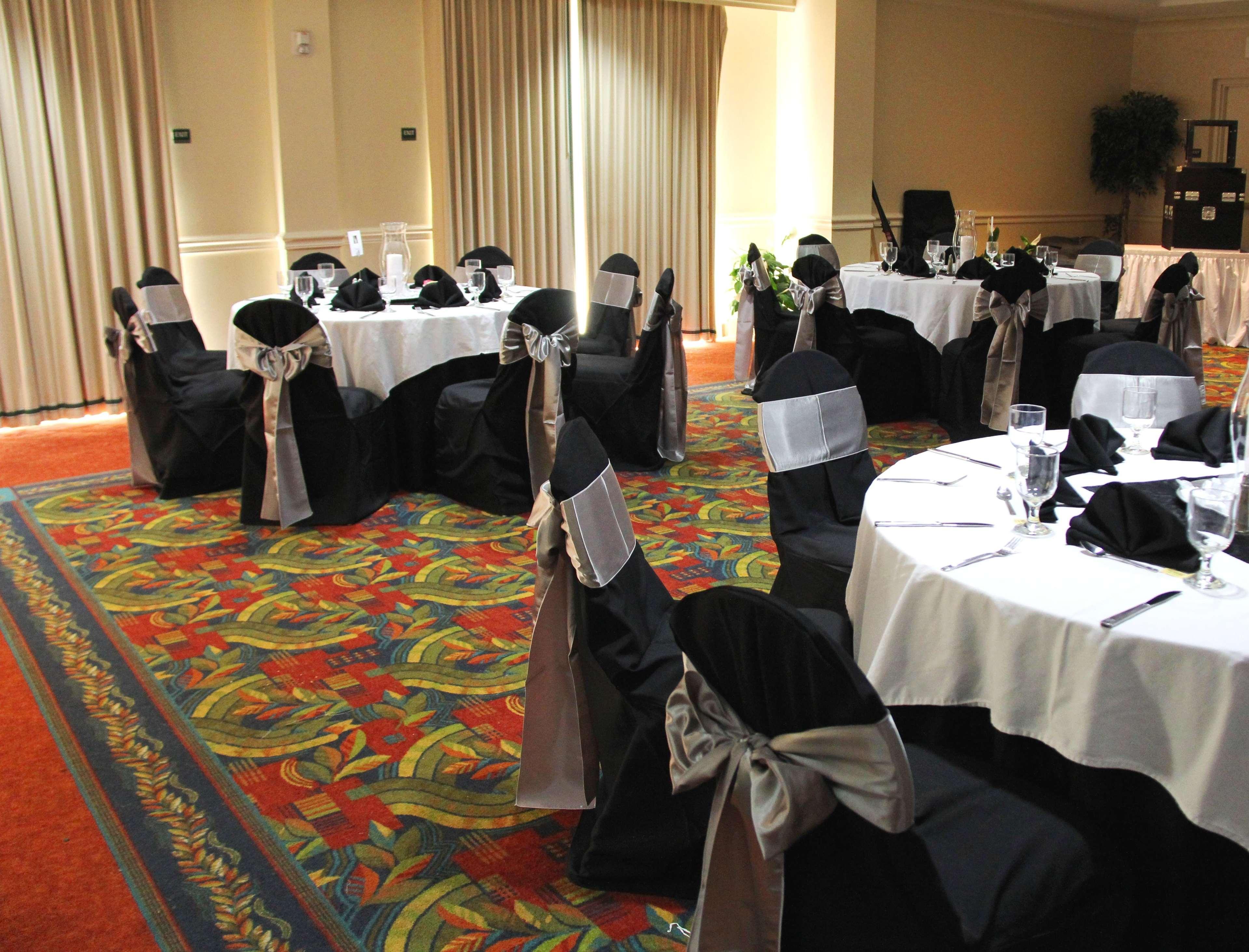Hilton Garden Inn Tampa North Temple Terrace Restaurante foto